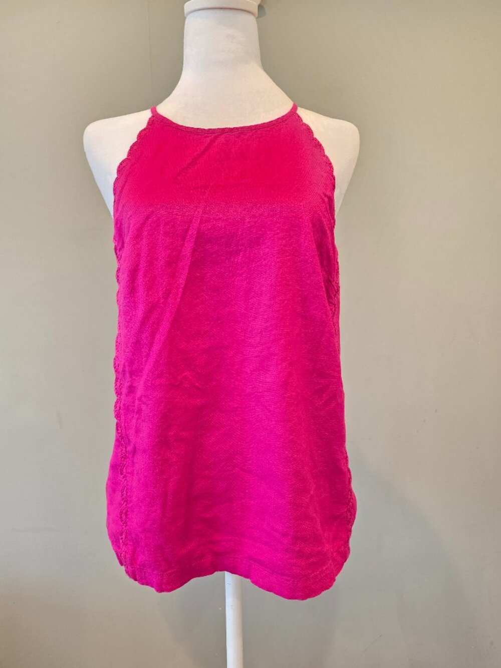 Ann Taylor Linen Blend Halter Tank SM Fuschia Pink Crochet Lace Preppy Folk Boho